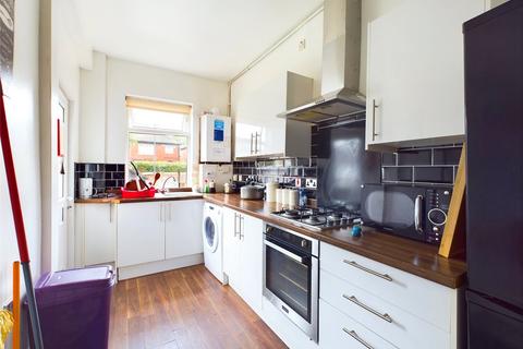 5 bedroom terraced house for sale, Mansfield Road, Doncaster, South Yorkshire, DN4