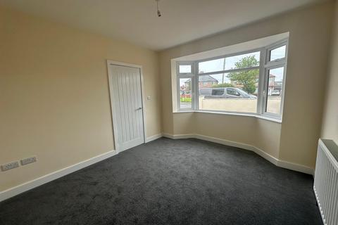 3 bedroom property to rent, Vale Park, Rhyl, LL18