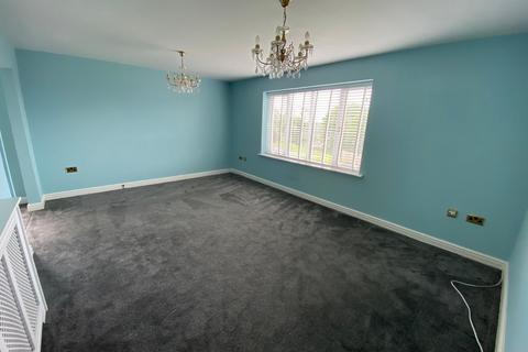 4 bedroom detached house for sale, Jays Field, Neath, Neath Port Talbot.
