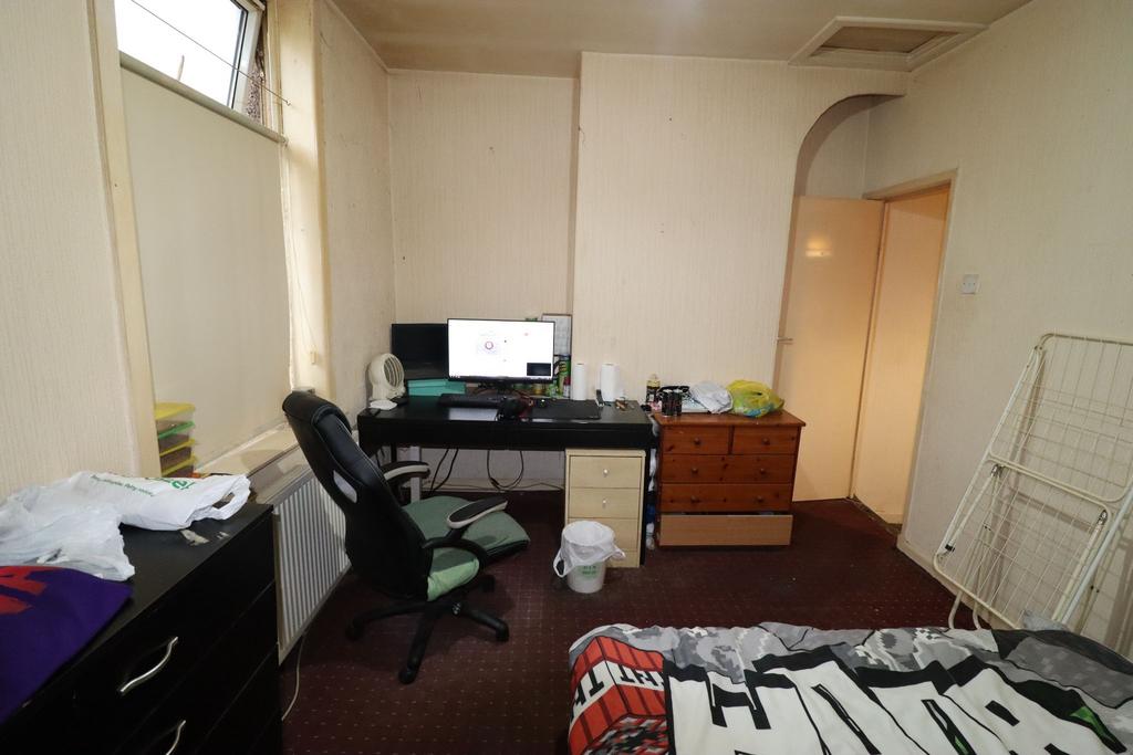 Photograph 6
