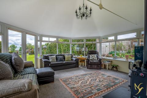 3 bedroom detached bungalow for sale, Worcestershire WR6