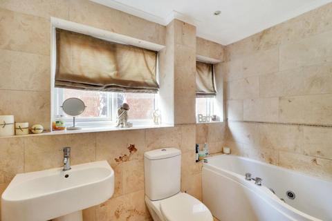 20a Main Road, Longfield Hill, Longfield, DA3 7QZ