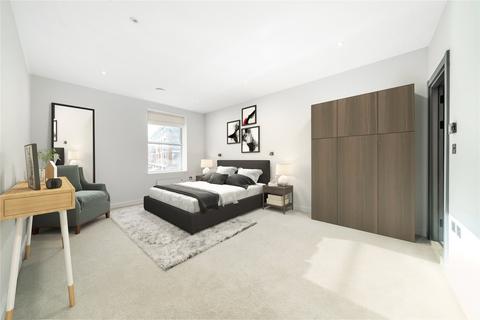 2 bedroom flat for sale, Abbots Way, Surrey KT16