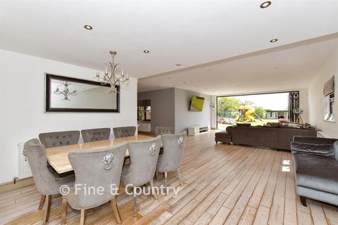 5 bedroom detached house for sale, High Road, North Weald, Epping, Essex