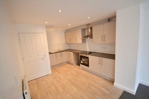 4 bedroom terraced house to rent, Midland Road, Royston, Barnsley, South Yorkshire, S71