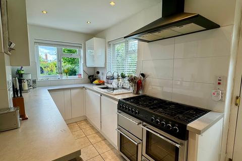 3 bedroom semi-detached house for sale, White Horse Square, Hereford, HR4