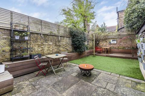 4 bedroom terraced house for sale, The Vineyard, Richmond, Surrey, TW10