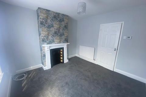 2 bedroom terraced house to rent, Cambridge Street, Rugby, CV21