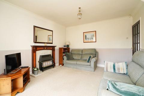 64 Barncliffe Crescent, Sheffield, S10 4DD
