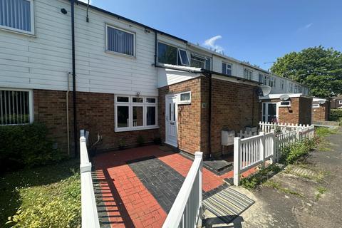 3 bedroom terraced house for sale, Bromley Gardens, Dunstable LU5