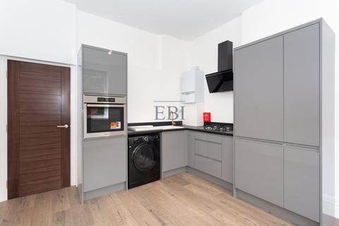 1 bedroom apartment to rent, Asylum Road, London, SE15