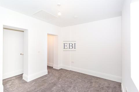 1 bedroom apartment to rent, Asylum Road, London, SE15