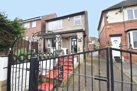 4 bedroom detached house to rent, 33a Woodthorpe Road, Sheffield