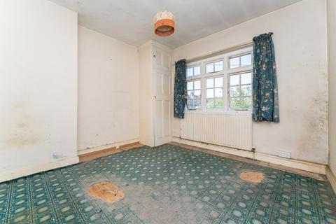 48 Holyoake Walk, London, W5 1QJ