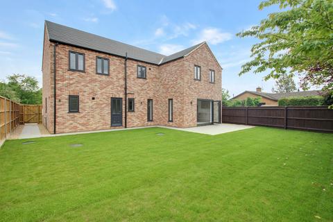 4 bedroom detached house for sale, Saltney Gate, Holbeach, PE12