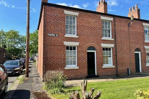 3 bedroom end of terrace house to rent, Higginson Street, Leigh, Greater Manchester, WN7