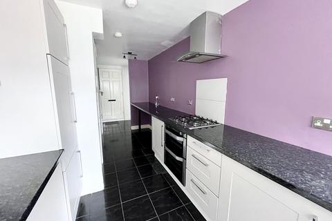 2 bedroom terraced house for sale, Coal Road, Leeds, West Yorkshire, LS14 1NW