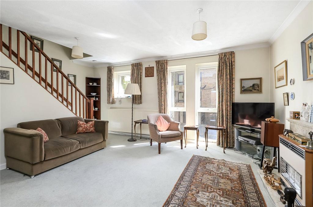 Sutton Gardens, Winchester... 2 bed terraced house for sale £650,000