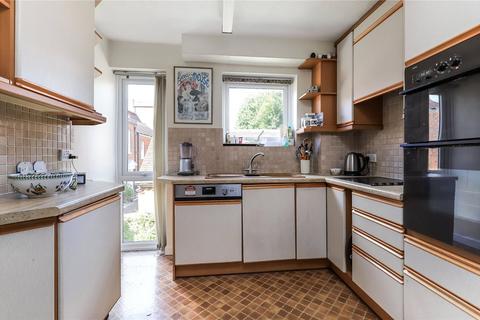 2 bedroom terraced house for sale, Sutton Gardens, Winchester, Hampshire, SO23