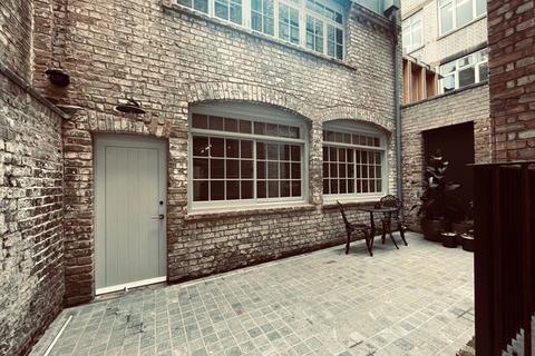 undefined, Denmark Street, London, WC2H