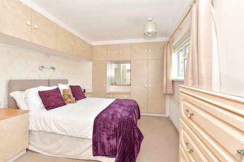 2 bedroom semi-detached house for sale, Shrubcote, Tenterden, Kent