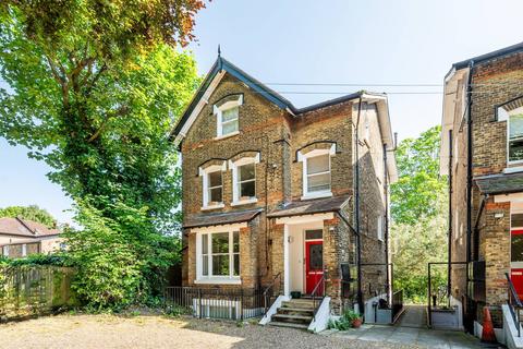 1 bedroom flat to rent, Dacre Gardens, Brandram Road, Blackheath, London, SE13