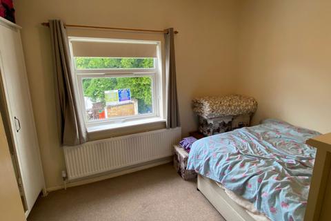 2 bedroom flat for sale, Bailiff Street, The Mounts, Northampton NN1 3EA