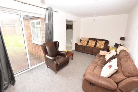 4 bedroom semi-detached house for sale, Dunlin Close, South Woodham Ferrers, Chelmsford, Essex, CM3