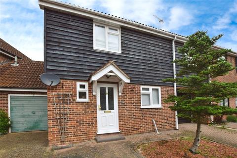 4 bedroom semi-detached house for sale, Dunlin Close, South Woodham Ferrers, Chelmsford, Essex, CM3