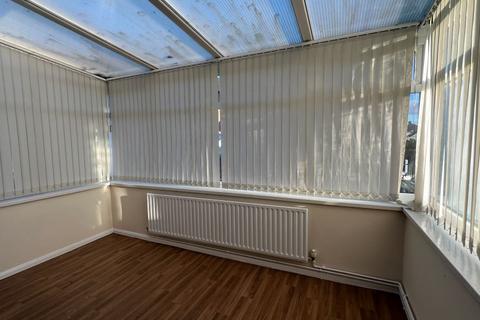 2 bedroom bungalow for sale, 19 Fowler Street, Old Whittington, Chesterfield, Derbyshire, S41 9DN