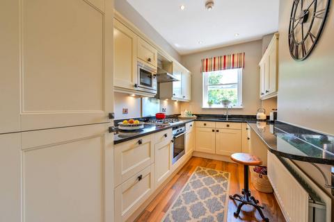 2 bedroom flat for sale, Tyrells Place, Guildford, GU1