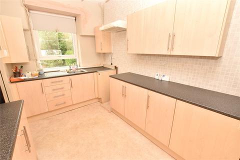 4 bedroom terraced house for sale, Charlestown Road, Glossop, Derbyshire, SK13