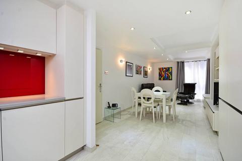 1 bedroom flat for sale, Bird Street, Mayfair, London, W1U