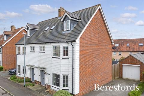 27 Cromwell Road, Flitch Green, Dunmow, CM6 3GE