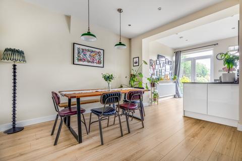 19 Fieldend Road, London, SW16 5SR