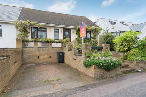 4 bedroom chalet for sale, Foads Lane, Cliffsend, CT12