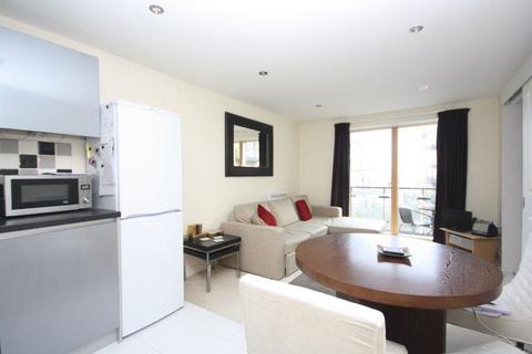 1 bedroom flat for sale, Durnsford Road, SW19