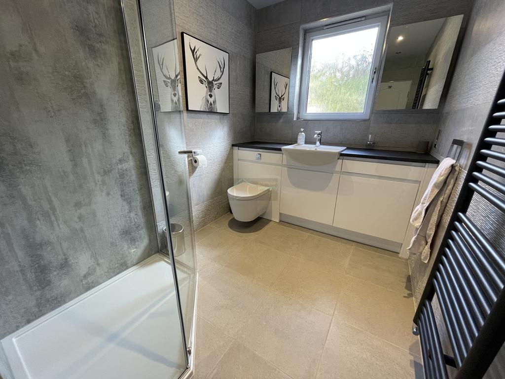 Shower room.JPG