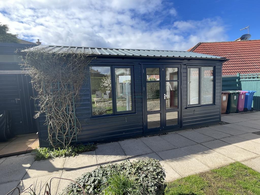 Summerhouse.JPG