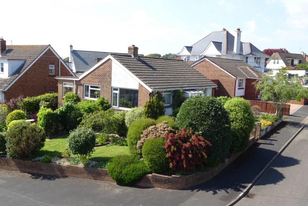 Shackleton Close, Exmouth 2 bed bungalow for sale £325,000