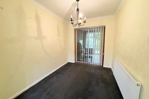 2 bedroom semi-detached house for sale, Southfield Drive, Normoss FY3