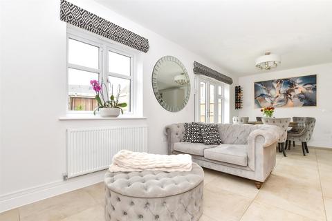 3 bedroom end of terrace house for sale, Consort Drive, Leatherhead, Surrey
