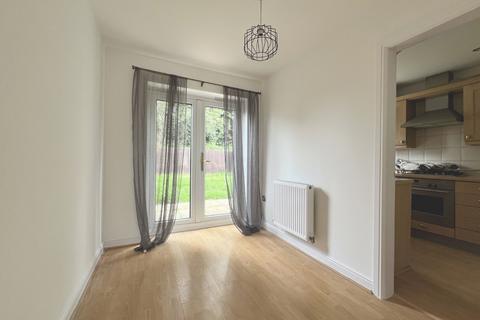 3 bedroom end of terrace house to rent, Brockton Ave, Farndon, Newark, Notts, NG24