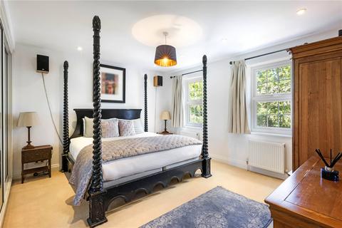 4 bedroom terraced house for sale, Glensanda Court, Montpellier Spa Road, Cheltenham, Gloucestershire, GL50