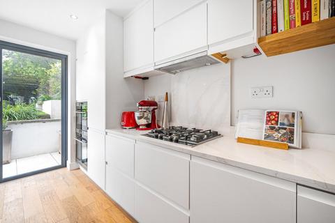 55 Lorrimore Road, London, SE17 3LZ