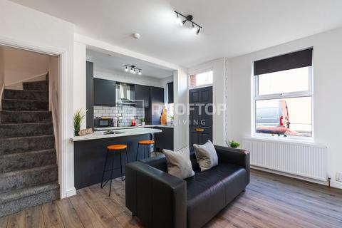 undefined, Glossop Grove, Leeds LS6