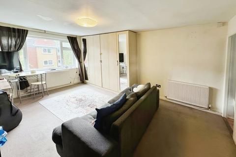 1 bedroom flat to rent, Whiteoak Road, Manchester, M14
