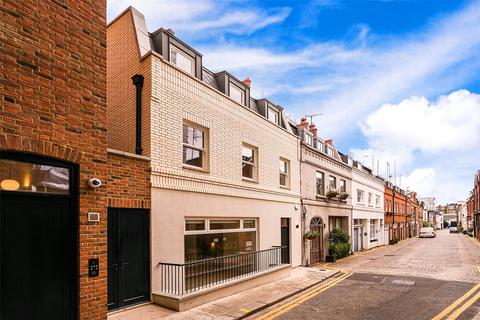 4 bedroom mews to rent, Adam & Eve Mews, Kensington, W8