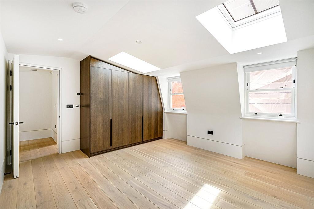 Double Bedroom