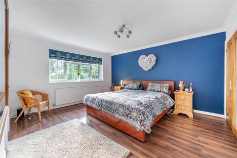 31 Malcolm Drive, Surbiton, KT6 6QS